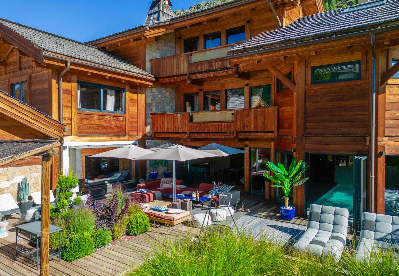 Chalet in Le Monêtier-les-Bains - Chalet Le Combeynot