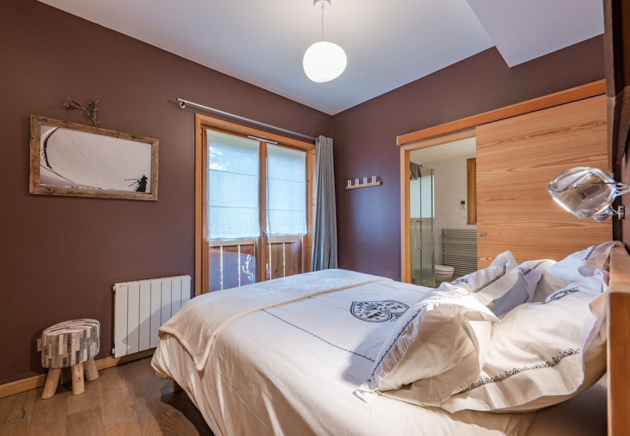 Apartment in La Salle-les-Alpes - Appartement Baïkal