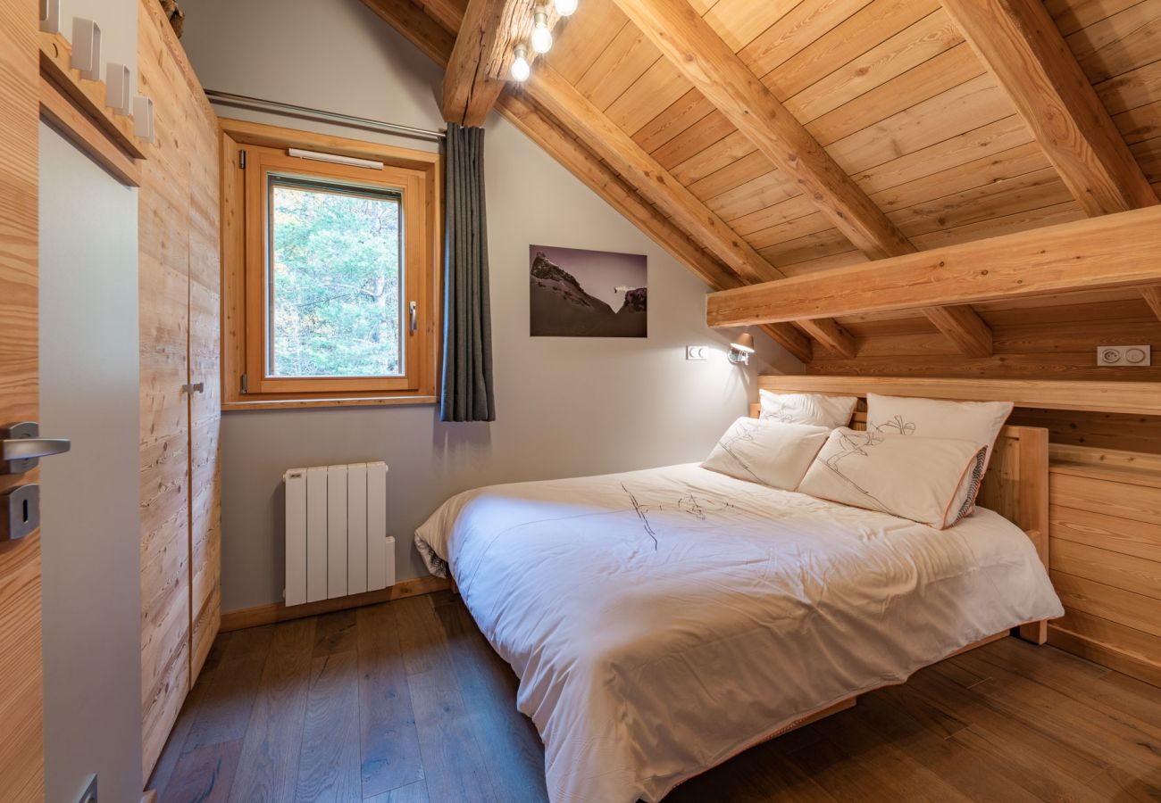 Apartment in La Salle-les-Alpes - Appartement Baïkal