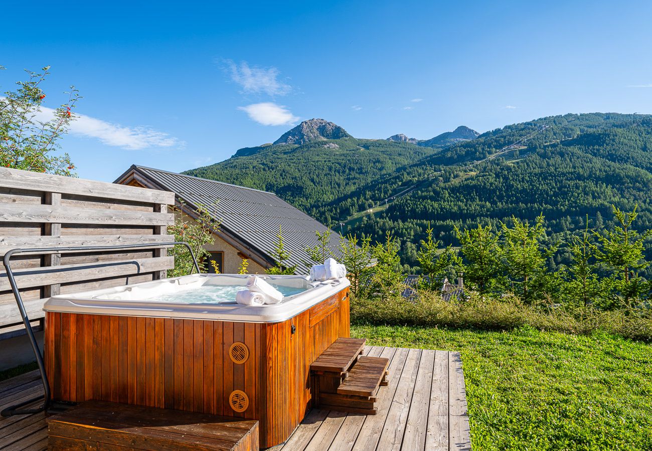 Apartment in Saint-Chaffrey - Appartement Abela