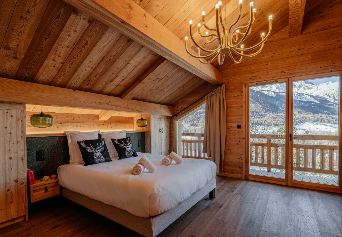 Chalet in Le Monêtier-les-Bains - Chalet Mas Monts