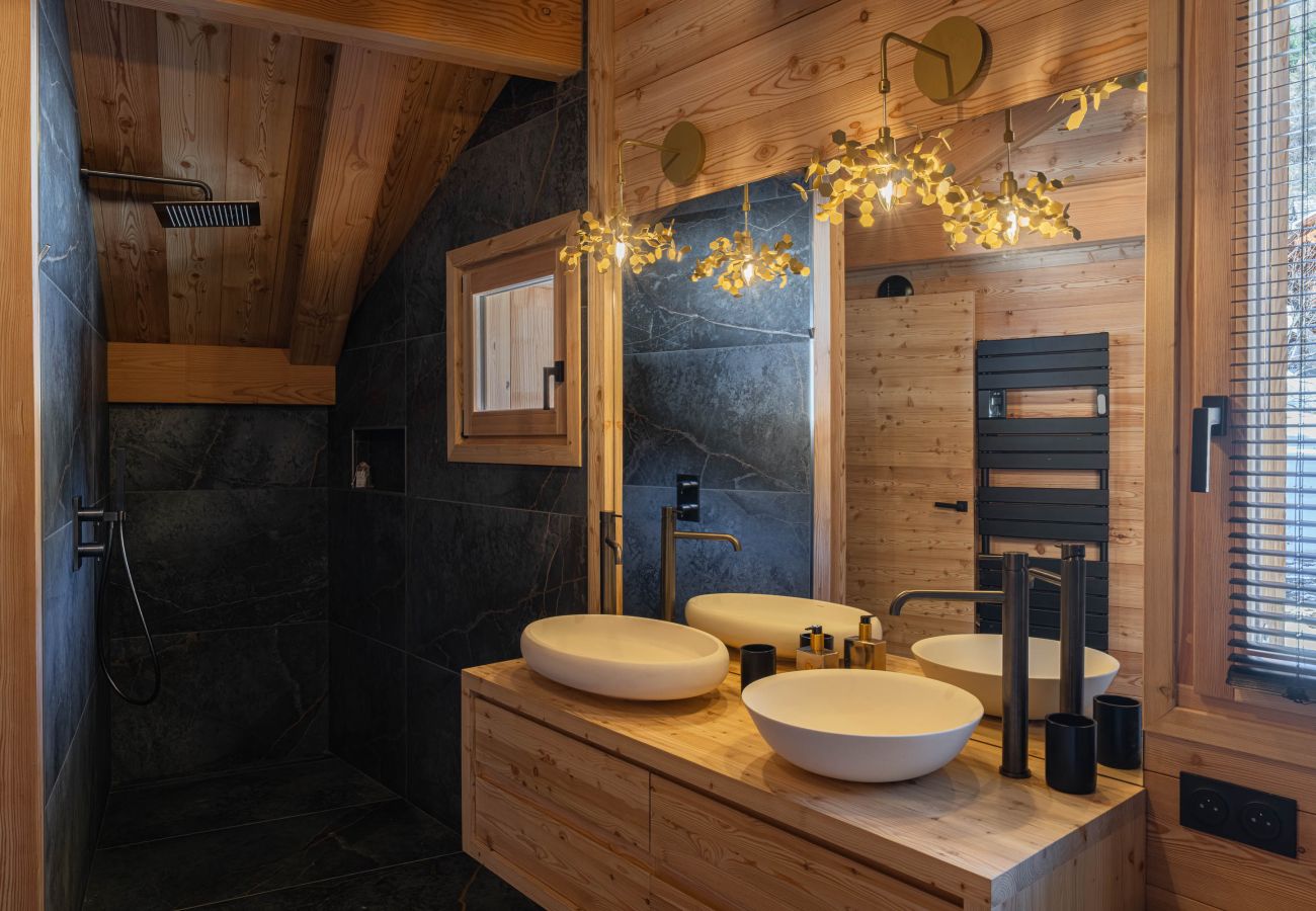 Chalet in Le Monêtier-les-Bains - Chalet Mas Monts