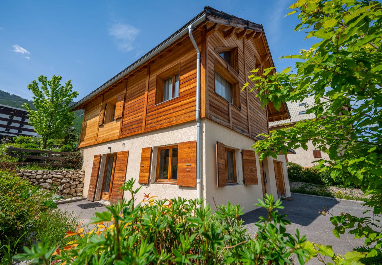 Chalet à La Salle-les-Alpes - Chalet Orezza
