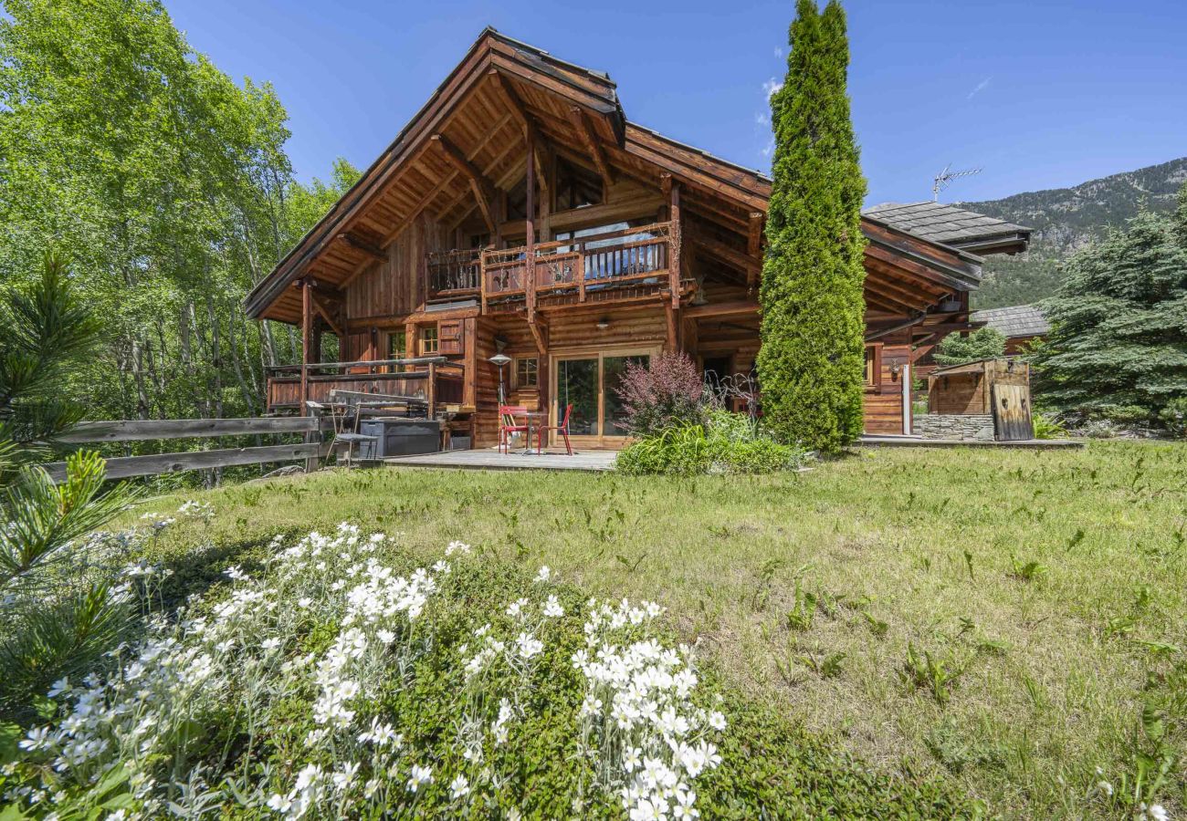 Chalet à Saint-Chaffrey - Chalet Echyllo