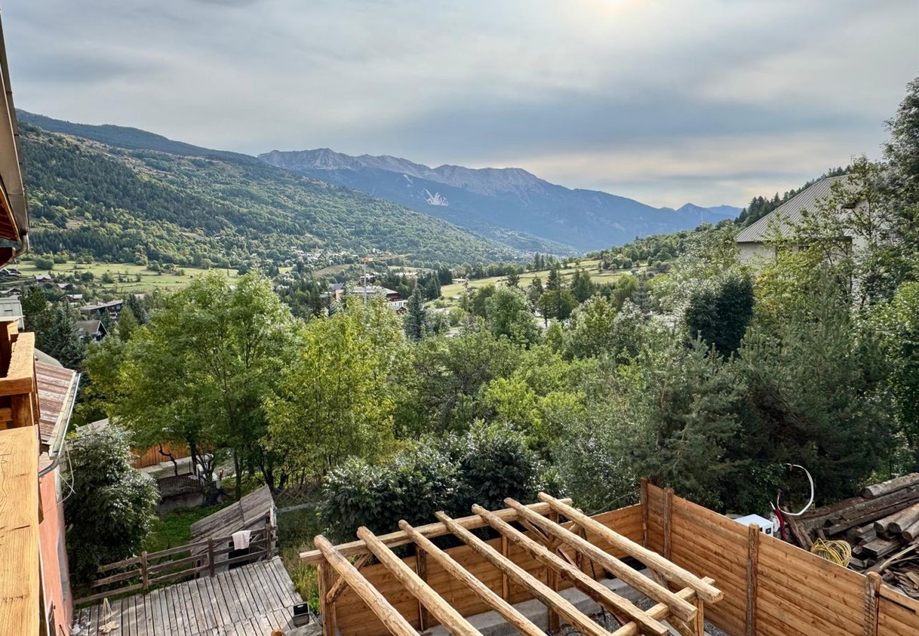 Chalet à La Salle-les-Alpes - La Louvetière